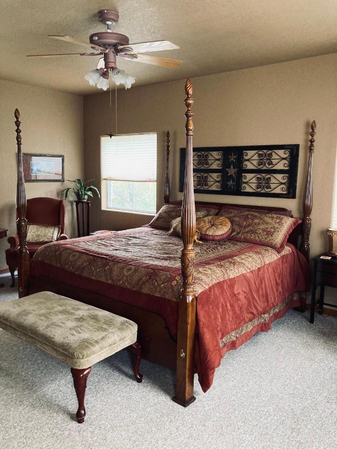 Casa Del Rio Bed And Breakfast Bastrop Exterior foto